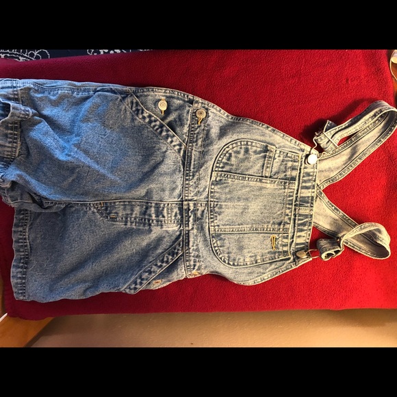 Kids GAP Vintage Short Overall. - Picture 3 of 8